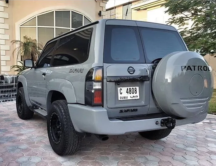 China Factory Advanced Water Based Peelable Colourful Plastic DIP Rubber Spray Car Paint