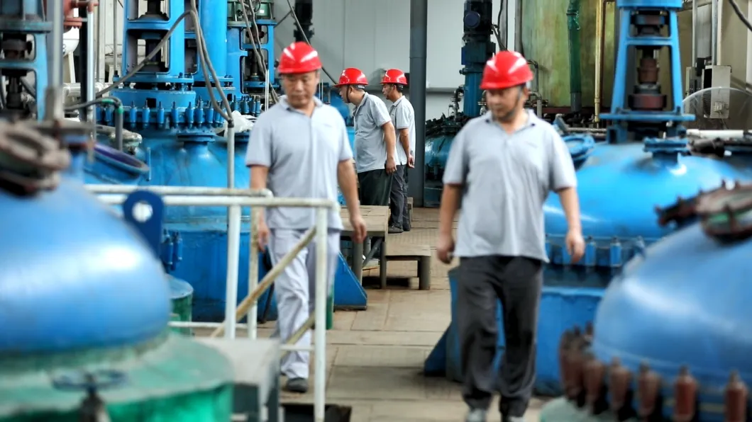 Ferric Oxide Useding Color Tile