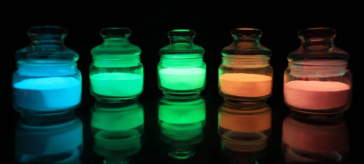 Free Samples of Glow Pigment Powder, Luminous in The Dark